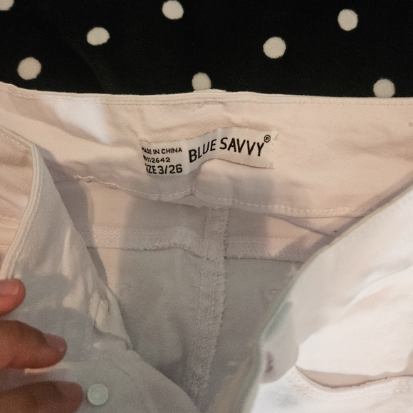 Blue Savy 3/26, 2 button white pants - Picture 4 of 5